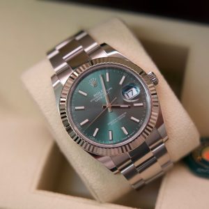 Rolex Datejust 41 mm  Mint Green Oyster