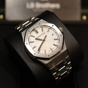 Audemars Piguet Royal Oak White Dial 34 mm